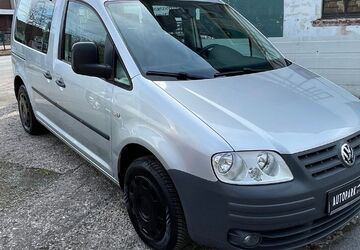 VW Caddy 146.910 km 5.450 &euro; Bielefeld 33617