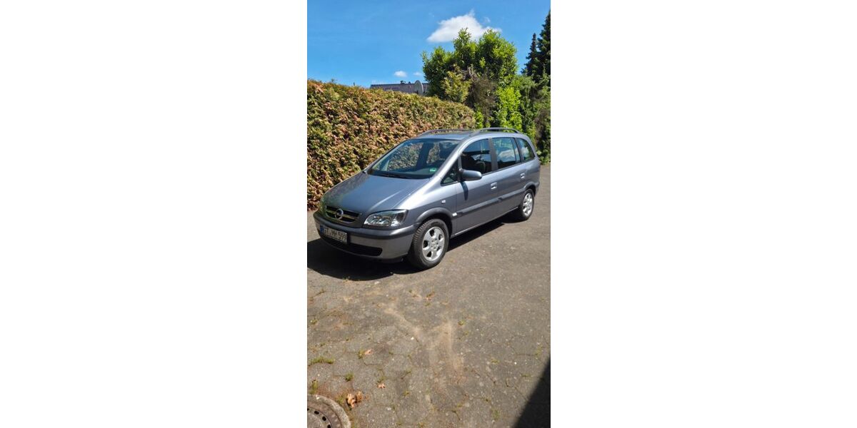 Opel Zafira 225.000 km 1.199 &euro; Schloß Holte-Stukenbrock 33758