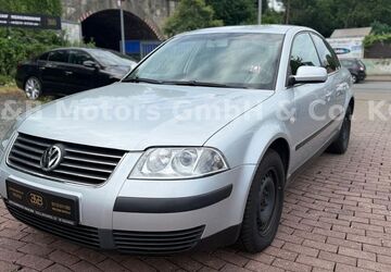 VW Passat 216.580 km 2.900 &euro; Bielefeld 33609