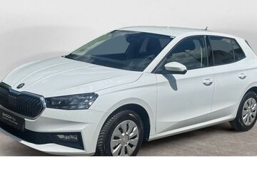 Skoda Fabia 8.805 km 16.498 &euro; Lemgo 32657