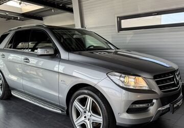 Mercedes-Benz ML 350 259.821 km 13.490 &euro; Bielefeld 33647