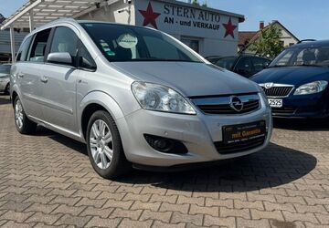 Opel Zafira 100.000 km 6.499 &euro; Löhne 32584