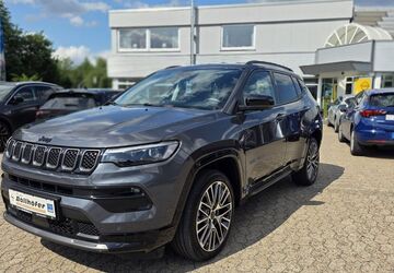 Jeep Compass 28.415 km 24.588 &euro; Bad Salzuflen 32108
