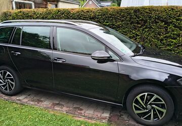 VW Golf 157.000 km 10.950 &euro; Bielefeld-Senne 33659