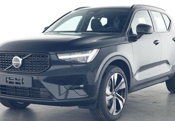 Volvo XC40 14.230 km 38.850 &euro; Bielefeld 33647