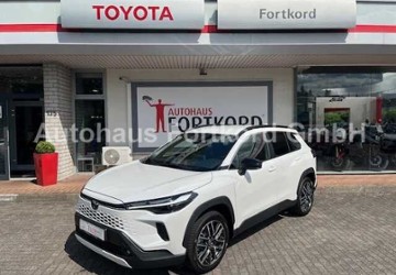 Toyota Corolla Cross 9.980 km 34.490 &euro; Bielefeld 33689