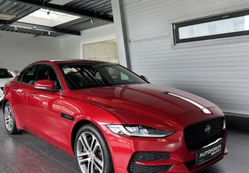 Jaguar XE 181.350 km 16.490 &euro; Bielefeld 33647