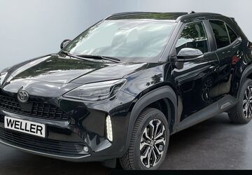 Toyota Yaris Cross 8.209 km 25.990 &euro; Gütersloh 33330