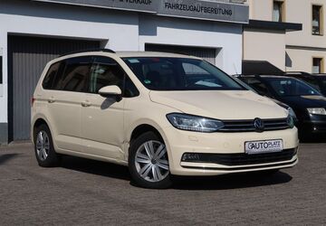 VW Touran 325.941 km 10.950 &euro; Bielefeld 33617