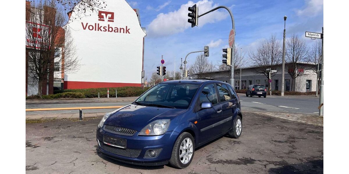 Ford Fiesta 138.300 km 2.590 &euro; Herford 32049