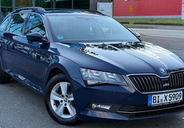 Skoda Superb 241.000 km 10.590 &euro; Bielefeld 33616