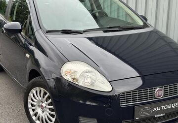 Fiat Grande Punto 46.032 km 3.999 &euro; Rheda-Wiedenbrück 33378