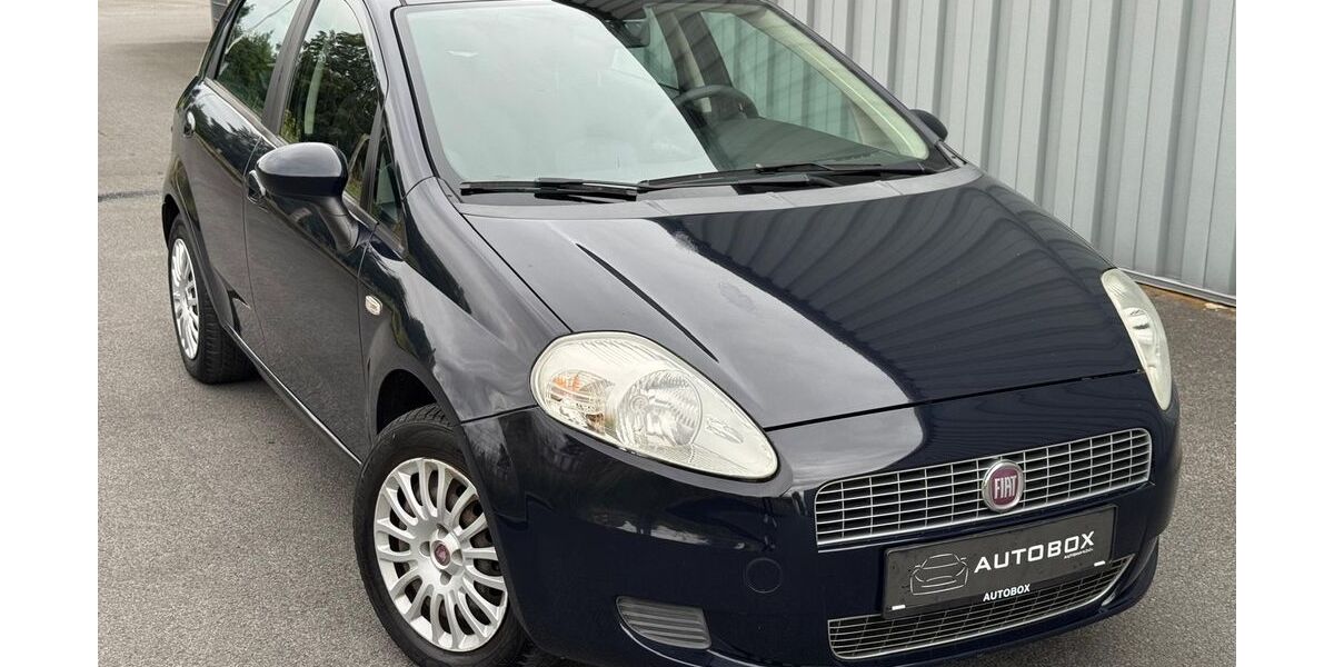 Fiat Grande Punto 46.032 km 3.999 &euro; Rheda-Wiedenbrück 33378