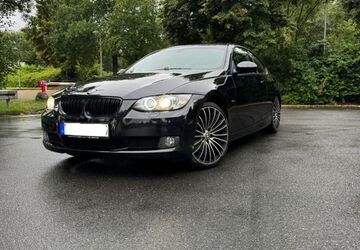 BMW 320 273.000 km 5.900 &euro; Bielefeld 33729