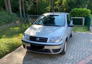 Fiat Punto 204.829 km 2.200 &euro; Schloß Holte 33758
