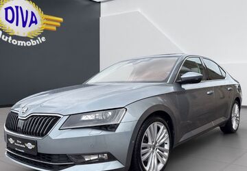 Skoda Superb 85.000 km 17.999 &euro; Bielefeld 33647