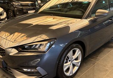 Seat Leon 12.590 km 25.500 &euro; Versmold 33775