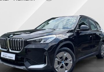BMW iX1 98.087 km 27.897 &euro; Bielefeld 33689