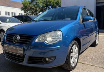 VW Polo 100.000 km 6.850 &euro; Lage 32791