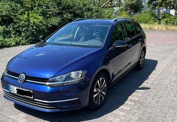 VW Golf 131.200 km 14.999 &euro; Bielefeld 33689