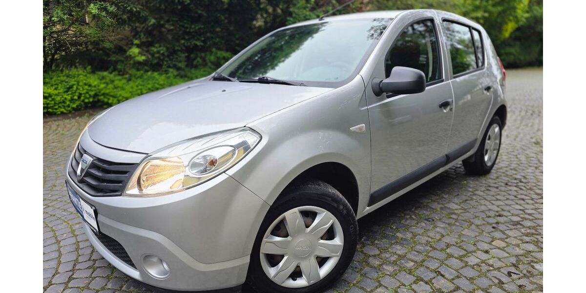 Dacia Sandero 179.800 km 2.490 &euro; Borgholzhausen 33829