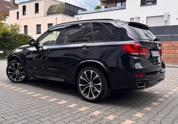 BMW X5 134.000 km 32.900 &euro; Bielefeld 33602