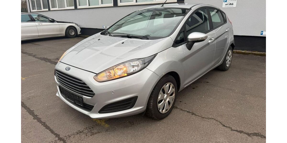 Ford Fiesta 257.100 km 2.690 &euro; Bielefeld 33689