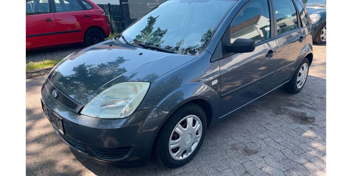 Ford Fiesta 196.000 km 1.200 &euro; Bielefeld 33659
