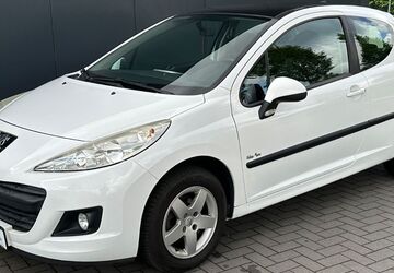 Peugeot 207 93.146 km 3.499 &euro; Bad Salzuflen 32105