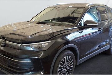 VW Tiguan 22.145 km 31.890 &euro; Bielefeld 33689