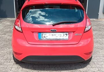 Ford Fiesta 143.569 km 4.800 &euro; Melle 49324