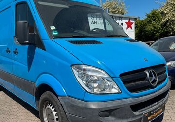 Mercedes-Benz Sprinter 265.000 km 10.999 &euro; Löhne 32584